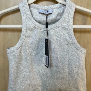 Cropped tank